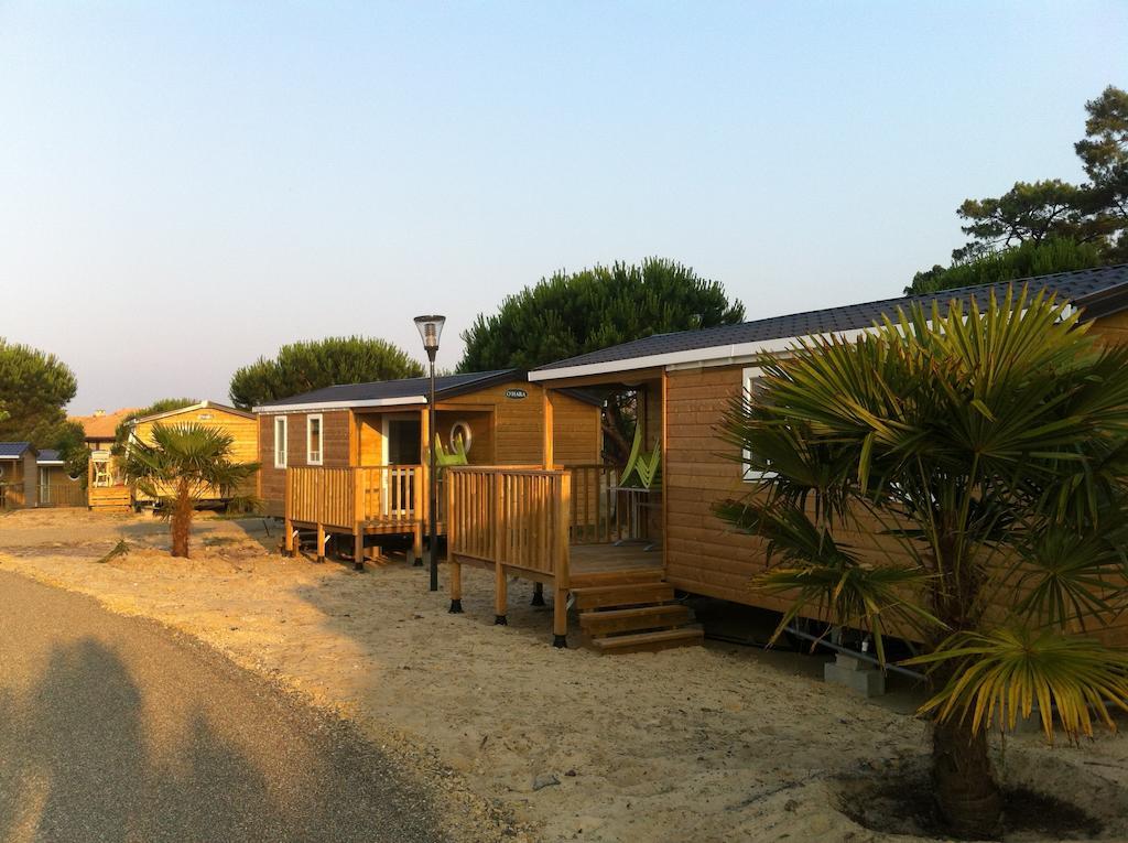 Le Village Vacances De Mimizan Plage Bagian luar foto
